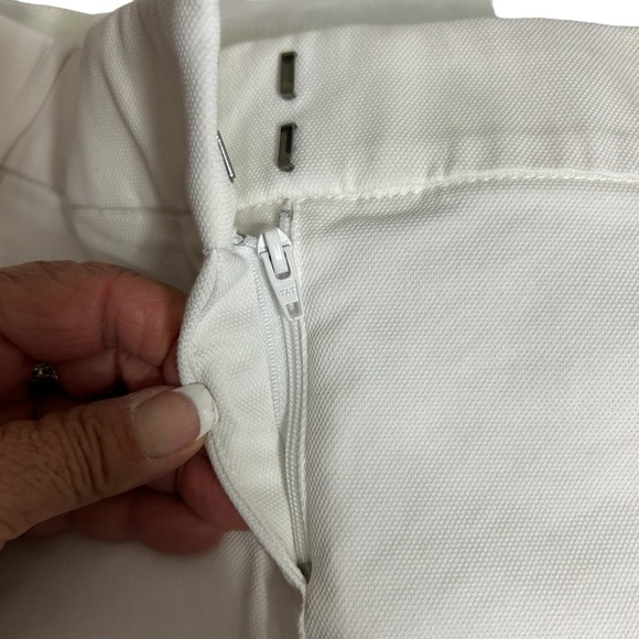 Lane Bryant White Wide Stretch Waist Shorts Sz 16P - Picture 6 of 11